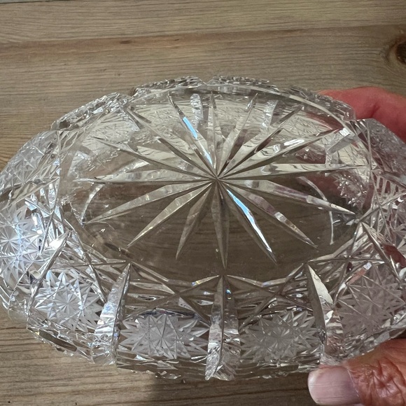 Lead crystal heavy canoe shaped bowl.Absolutely Gorgeous! - Picture 7 of 8